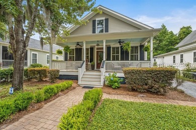 Nestled on a quiet dead-end street in the highly sought-after - photo 1