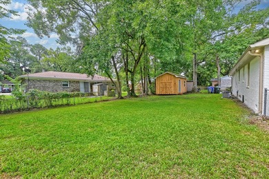 Beautifully renovated brick ranch home tucked away in the heart - photo 42