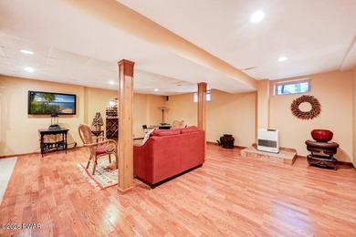 Splendor on the lake! A beautiful manicured, level lot on a - photo 42