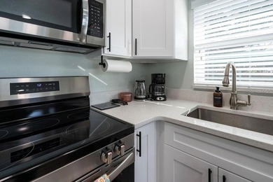 Welcome to 11987 Maple Street, a fully renovated duplex in the - photo 60