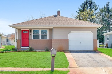 BUYERS UNABLE TO CLOSE - Updated Yellowstone model offering 2 - photo 1