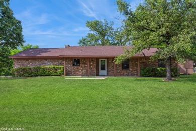 (private lake, pond, creek) Home For Sale in Grand Saline Texas