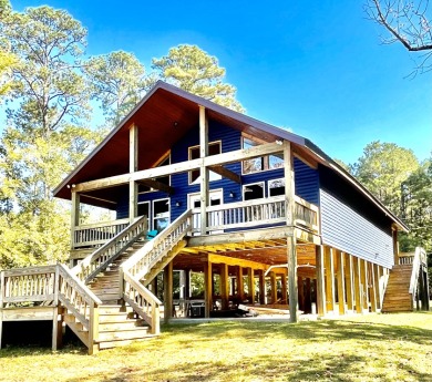Lake Home For Sale in Pachuta, Mississippi