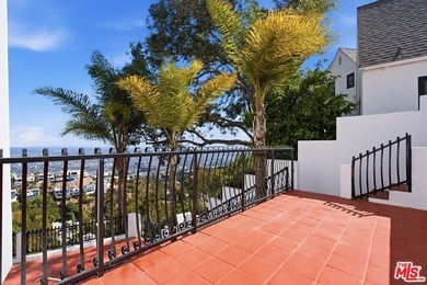 Perched atop the prestigious Hollywood Hills above Sunset Plaza - photo 12