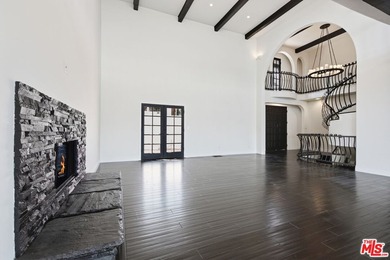 Perched atop the prestigious Hollywood Hills above Sunset Plaza - photo 14