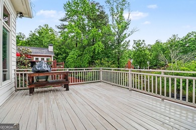 Begin and end every day with spectacular views of Carriage Lake! - photo 19