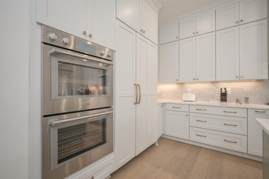 Price Improved! Capitalize on this newly priced opportunity to - photo 19