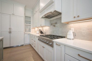 Price Improved! Capitalize on this newly priced opportunity to - photo 21