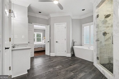 Begin and end every day with spectacular views of Carriage Lake! - photo 22