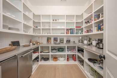 Price Improved! Capitalize on this newly priced opportunity to - photo 22