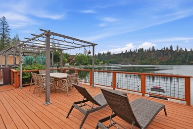 Beautiful FULLY FURNISHED Park Model right on Williams Lake! - photo 22