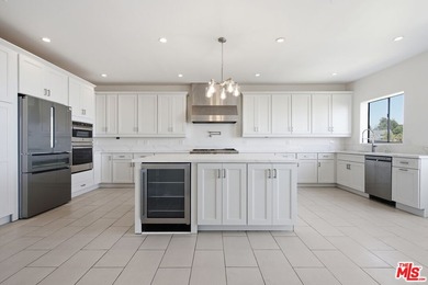 Perched atop the prestigious Hollywood Hills above Sunset Plaza - photo 23