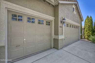 Welcome to executive living in the sought-after Copper Hills - photo 4
