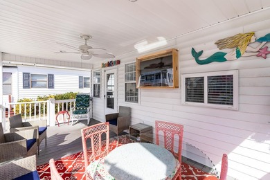 Cozy 2BR/1BA conversion located within the prestigious and - photo 5