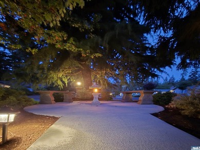 A perfect blend of space and community, this well maintained - photo 26