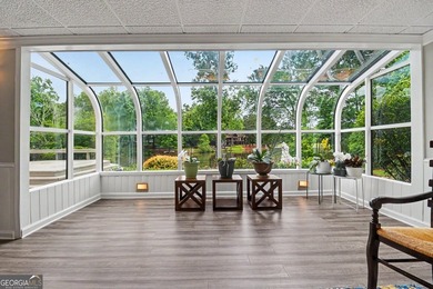 Begin and end every day with spectacular views of Carriage Lake! - photo 31