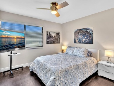 As seen on TV! Soaring wood vaulted ceilings, fully remodeled - photo 31