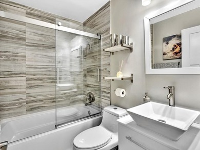 As seen on TV! Soaring wood vaulted ceilings, fully remodeled - photo 33