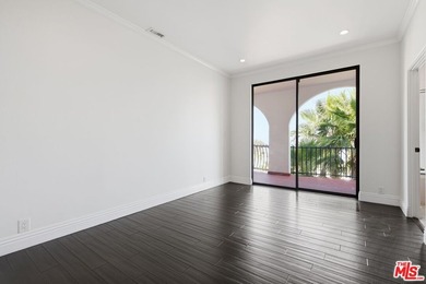 Perched atop the prestigious Hollywood Hills above Sunset Plaza - photo 34