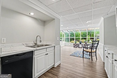 Begin and end every day with spectacular views of Carriage Lake! - photo 34