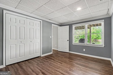 Begin and end every day with spectacular views of Carriage Lake! - photo 35