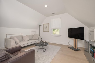 Price Improved! Capitalize on this newly priced opportunity to - photo 36