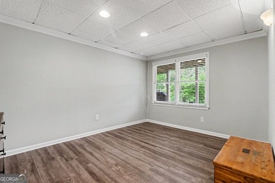 Begin and end every day with spectacular views of Carriage Lake! - photo 37