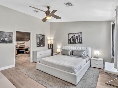As seen on TV! Soaring wood vaulted ceilings, fully remodeled - photo 42