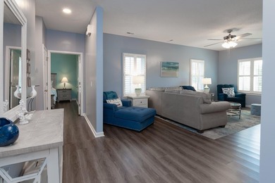 Nice two bedroom, two bath Canterbury Court condo located on a - photo 5