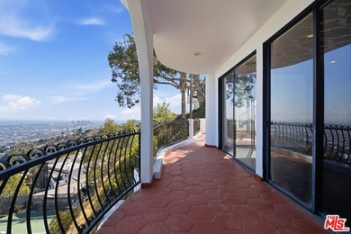 Perched atop the prestigious Hollywood Hills above Sunset Plaza - photo 45