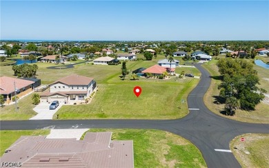 Beautiful corner lot in this close knit community with tons of - photo 5