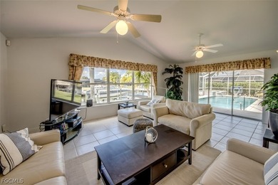 Welcome to this great west facing pool home on a direct access - photo 22
