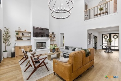 Featuring Provenza LTV flooring throughout and Pella windows and - photo 9