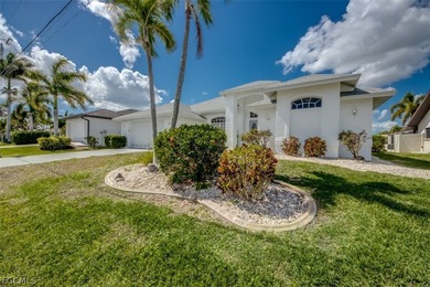 Welcome to this great west facing pool home on a direct access - photo 49