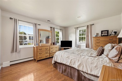 Welcome home to this beautifully updated and well maintained - photo 13