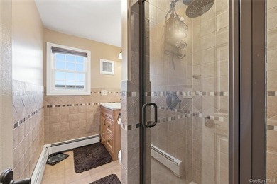Welcome home to this beautifully updated and well maintained - photo 15
