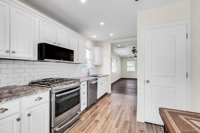 Totally redone 2-bedroom, 1-bath home on a 50x109 property - photo 16