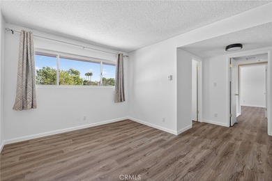 Welcome to the ideal turn-key condo in Torrance. This - photo 16