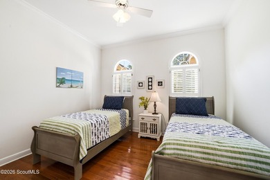 Experience the perfect blend of timeless elegance and effortless - photo 19