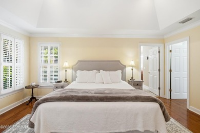 Experience the perfect blend of timeless elegance and effortless - photo 22