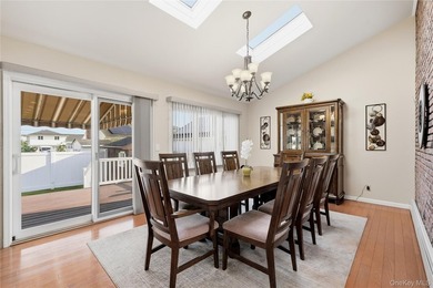 Welcome home to this beautifully updated and well maintained - photo 22