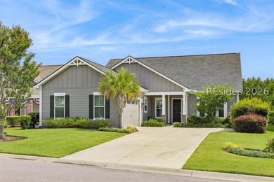 Welcome to 395 Castaway! Immaculate one-level living meets the - photo 1