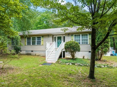Lake Home For Sale in Clarksville, Virginia