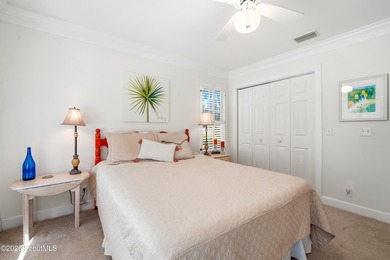 Experience the perfect blend of timeless elegance and effortless - photo 33