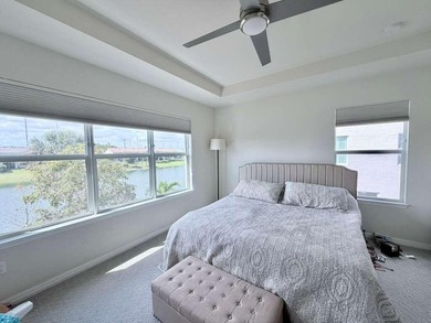 Rare Corner Townhome | Lake & Park Views | Premium Upgrades - photo 33