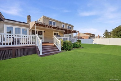 Welcome home to this beautifully updated and well maintained - photo 39