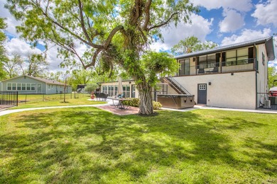 Completely remodeled 3-bedroom, 3-bathroom lake house offering - photo 42