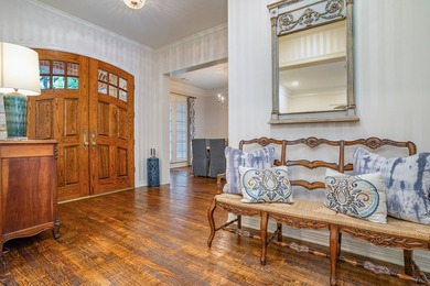 This custom 5 bedroom, 4 full and 2 half bath well maintained - photo 3