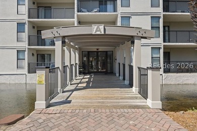 An ideal opportunity for a weekend getaway offering exceptional - photo 5