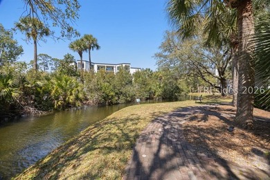 An ideal opportunity for a weekend getaway offering exceptional - photo 10